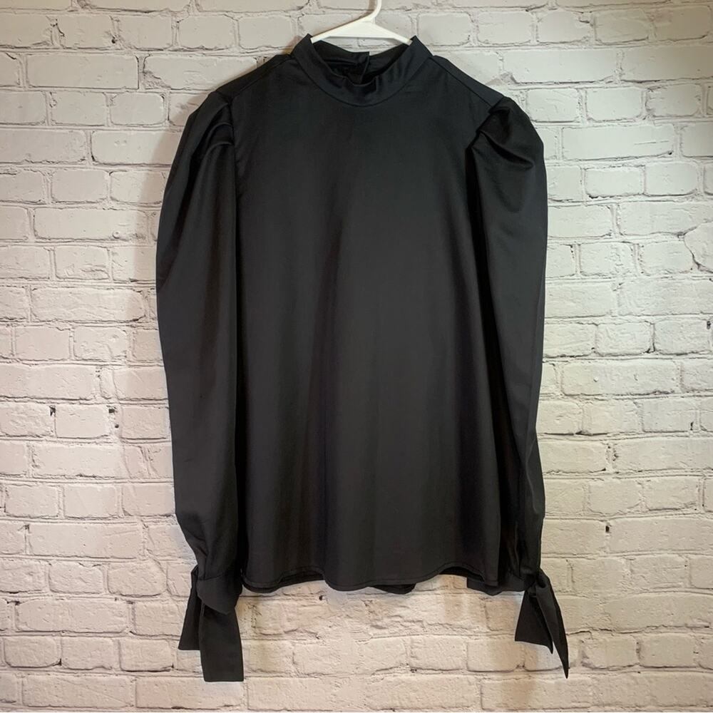 Style Mafia Black Top with Tie Sleeves Size Large X0464